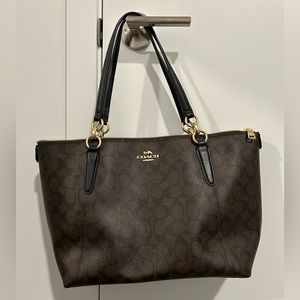 Coach Zip top tote